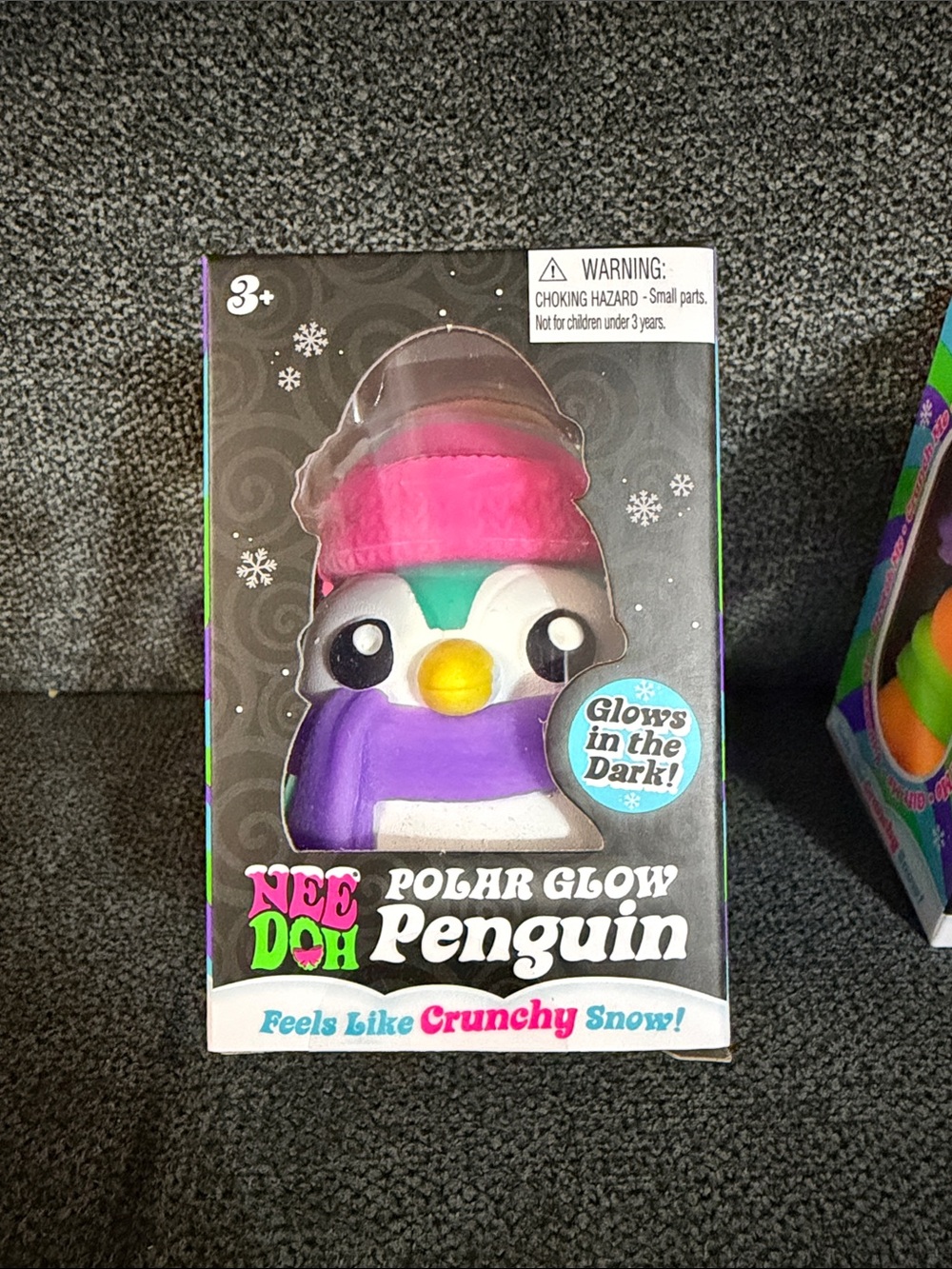 NeeDoh Squishmas ULTRA RARE Polar Glow Penguin Squishy Toy-Set of 3 - Picture 2 of 9